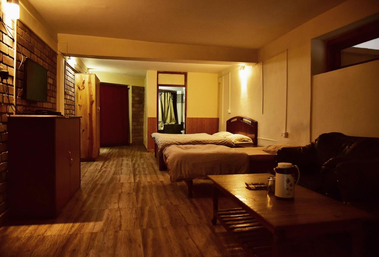 The Alpine Guest House 卡索尔 外观 照片