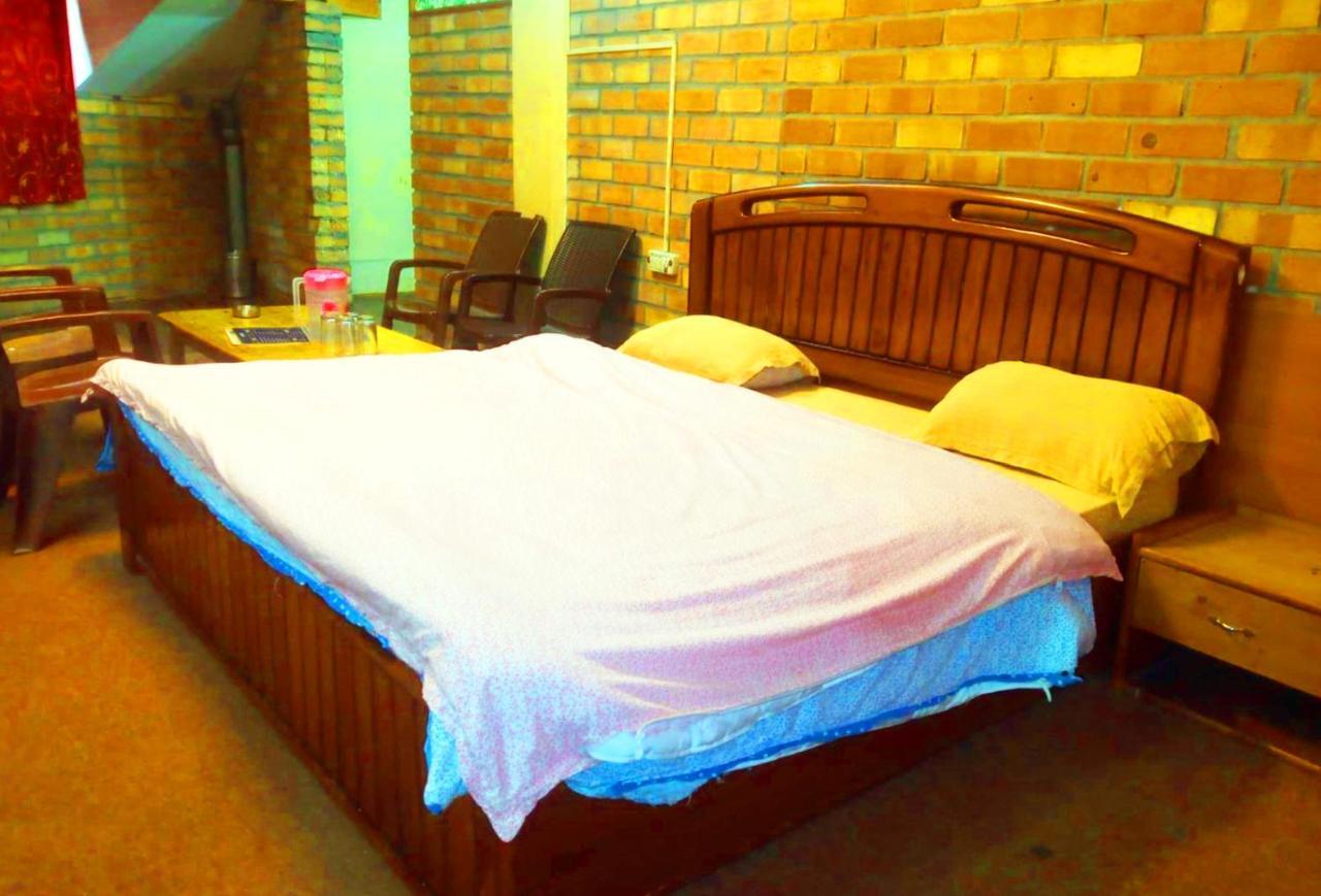 The Alpine Guest House 卡索尔 外观 照片