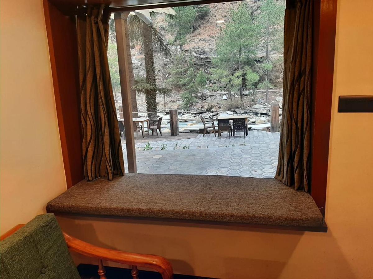 The Alpine Guest House 卡索尔 外观 照片