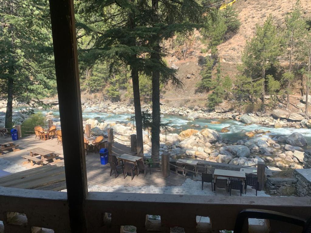 The Alpine Guest House 卡索尔 外观 照片