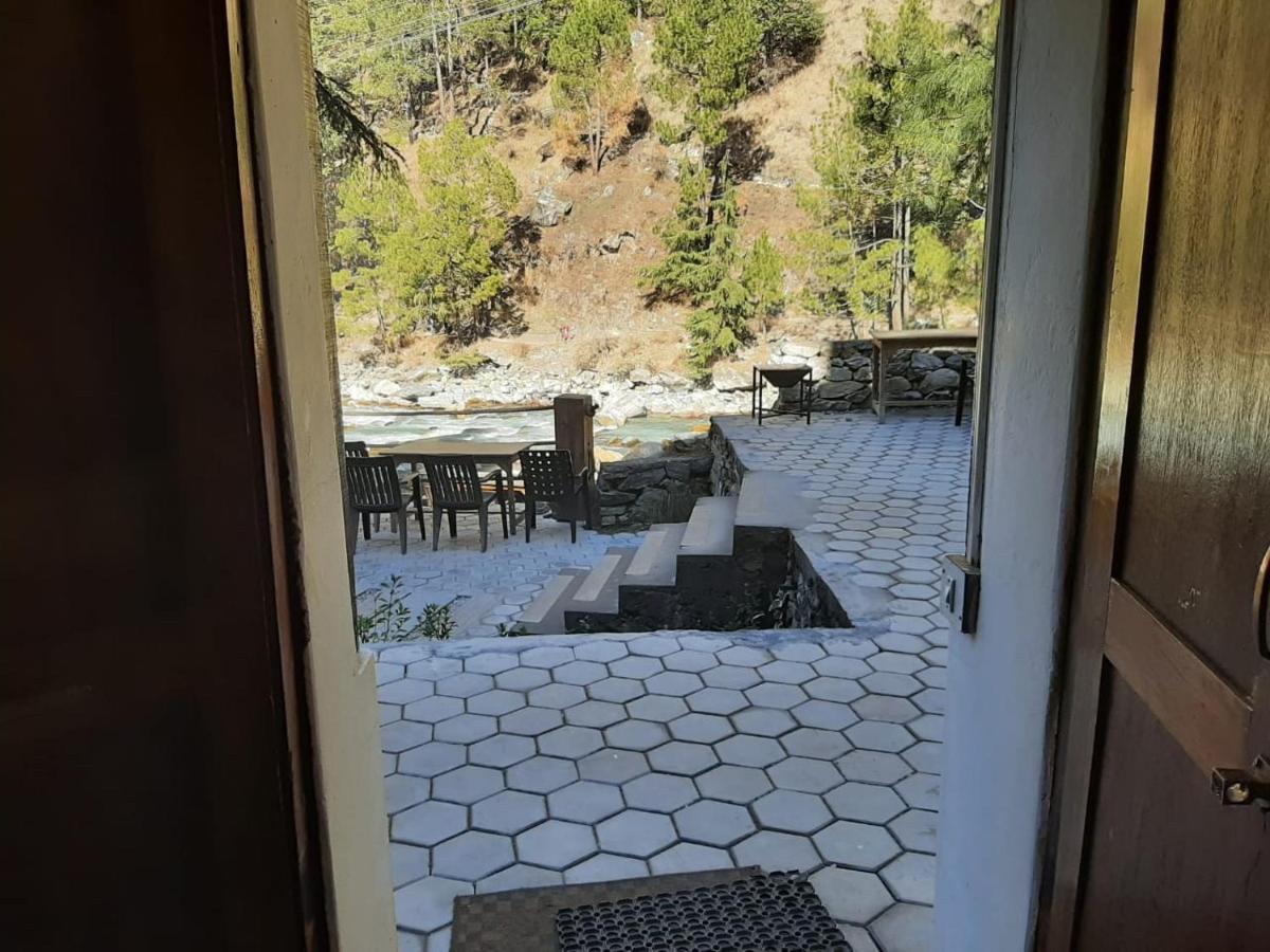 The Alpine Guest House 卡索尔 外观 照片
